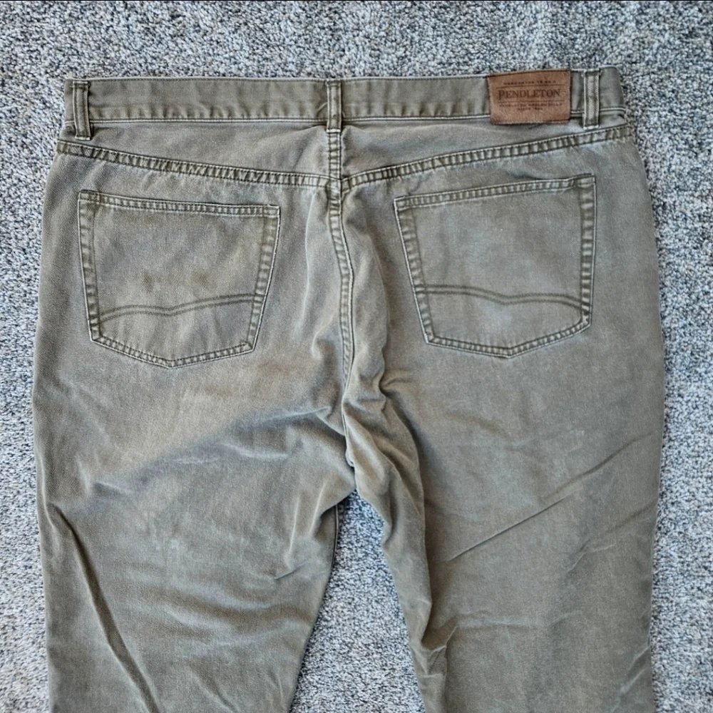 Pendleton Olive Green Khaki Pants Casual Fit 100% Cotton Jeans Mens Size 40x32